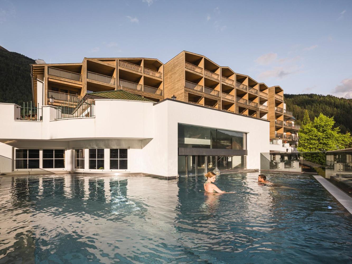 Falkensteiner & Falkensteinerhof Hotel 4*